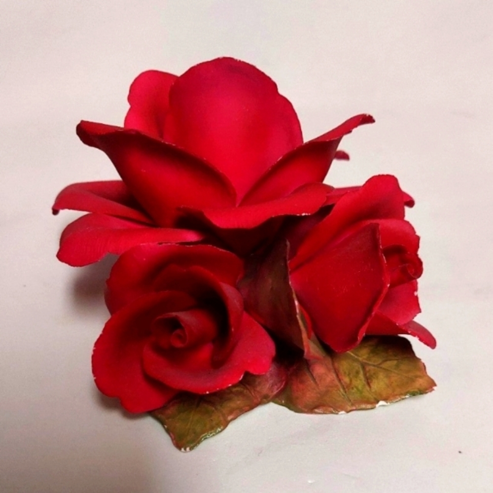 Vintage Golden Crown E&R Porcelain Rose Cluster from Italy